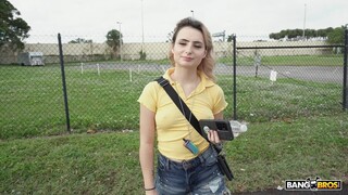 Смотри Chris Fucks Evie in the Car - лучшее порно на YOUPORN.ZONE