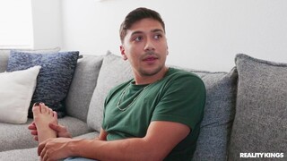 Face Sitting & Titty Fuck - Max Fills Gets the Ultimate Treat - бесплатное секс видео YOUPORN.ZONE