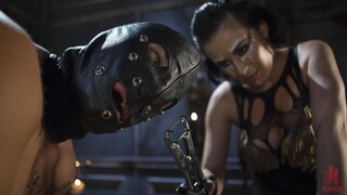 Смотри Cage Bound Meat Gets Fucked by Olive Glass - лучшее порно на YOUPORN.ZONE