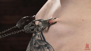Смотри Lydia Black Suffers at The Pope's Hands in BDSM - лучшее порно на YOUPORN.ZONE