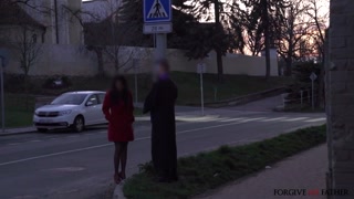 Смотри Priest Makes Her Confess After Rough Anal Sex - лучшее порно на YOUPORN.ZONE