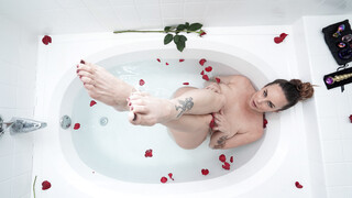 Quinton & Bella's Valentine - бесплатное секс видео YOUPORN.ZONE
