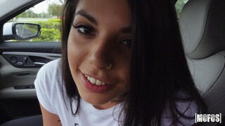 Gina Valentina's Latina Friend Gets Helped - бесплатное секс видео YOUPORN.ZONE