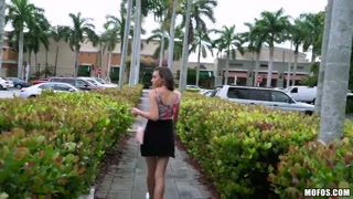 Смотри Amber's Outdoor Sex Encounter - лучшее порно на YOUPORN.ZONE
