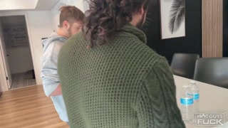 Смотри Spanish Passion: Brock Fisher & Leo Woodman Get Going - лучшее порно на YOUPORN.ZONE