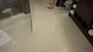 Смотри Nina Nirvana’s Redhead Shower Fingering and Bubble Bath Fun - лучшее порно на YOUPORN.ZONE