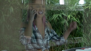 Смотри Double Trouble: Cherry Kiss Takes Two Cocks - лучшее порно на YOUPORN.ZONE