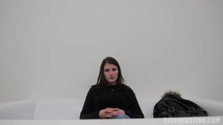 Смотри Adorable Anna - European Casting Sex - лучшее порно на YOUPORN.ZONE