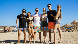 Смотри Car Sex on Mykonos: Hot Holiday Episode 8 (2020) - лучшее порно на YOUPORN.ZONE