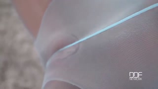 Смотри Deborah’s Stocking-Clad Solo – Foot Fetish & Toys - лучшее порно на YOUPORN.ZONE